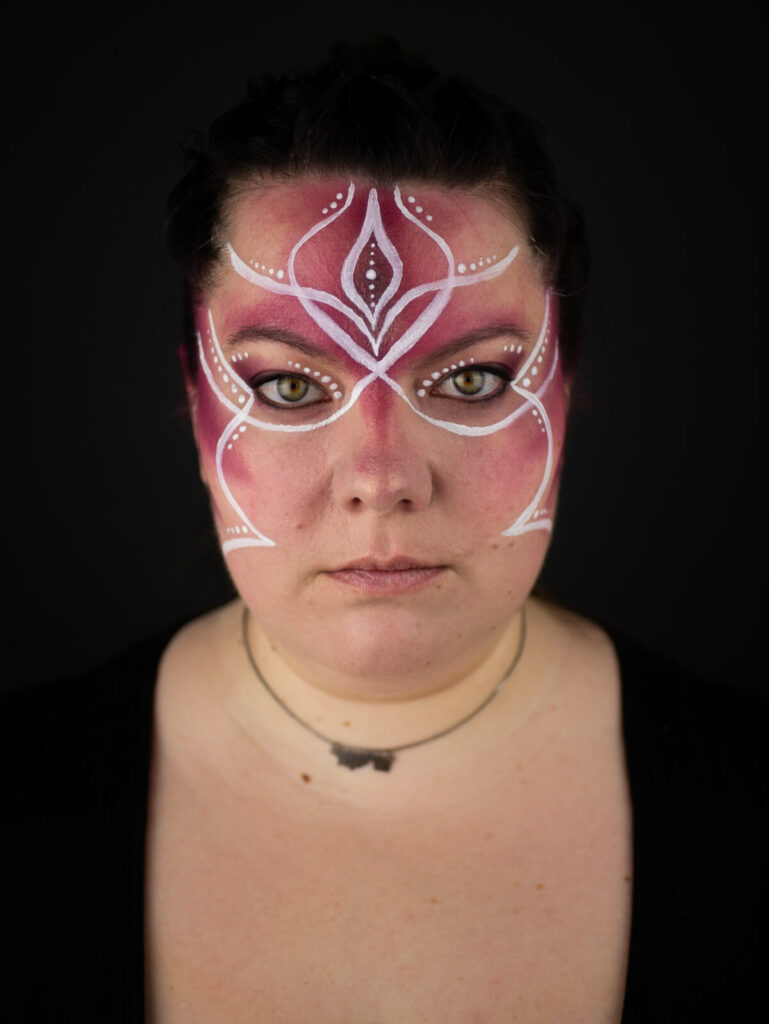 kreative Auszeit von Eri - Kriegerin Facepainting