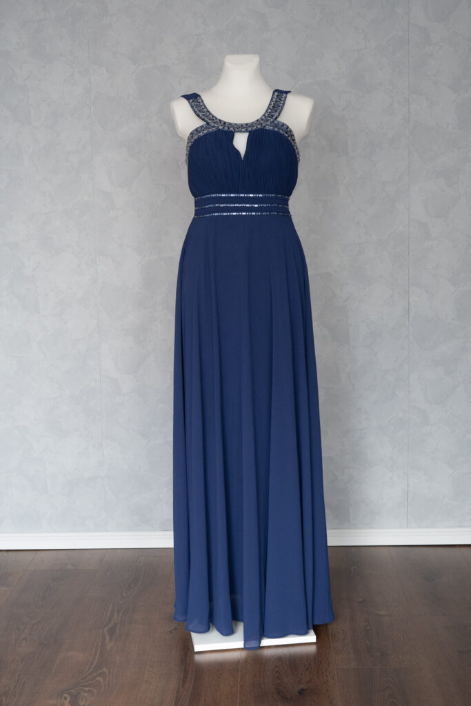 Stachellyart Fundus Ballkleid