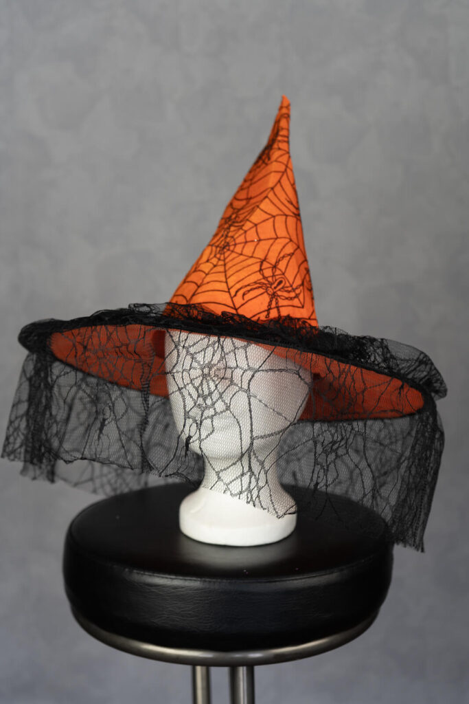 Stachellyart Fundus Kopfschmuck