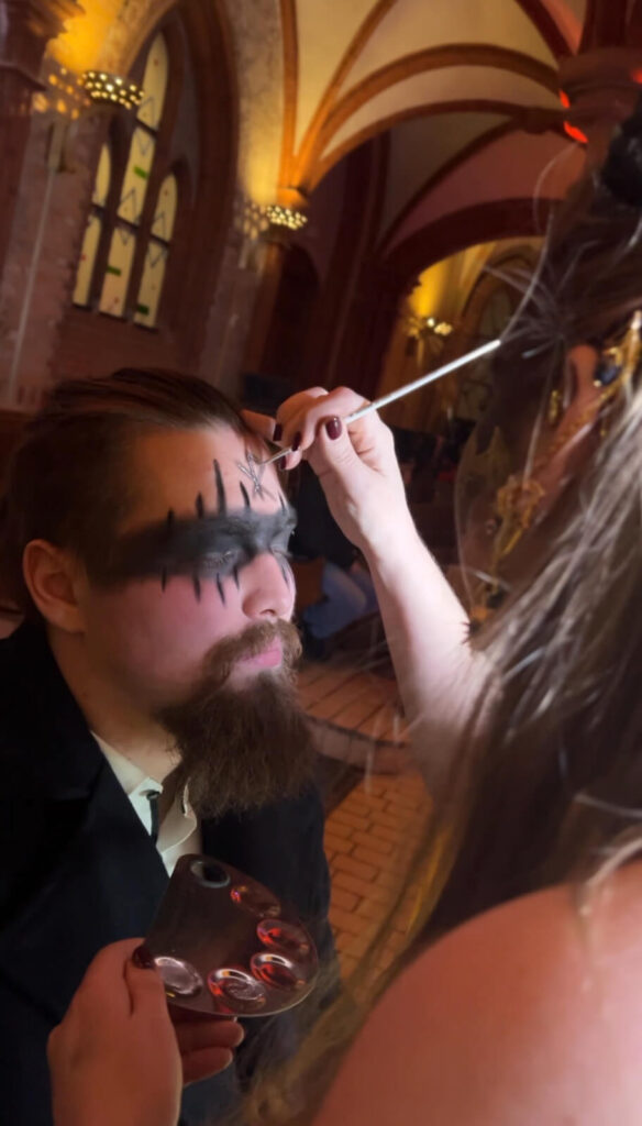 Stachellyart auf dem Elvenlight Ball